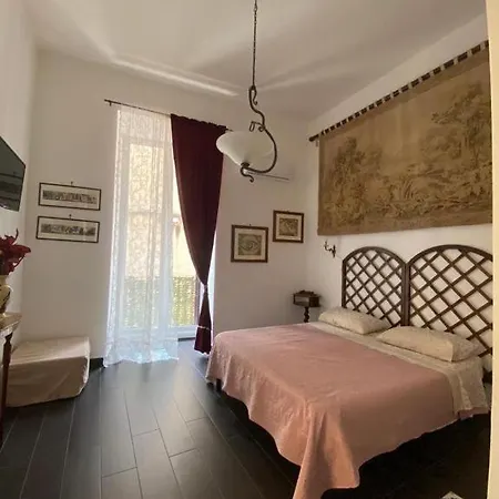 A Casa Di Claudia - Acdc * Neapol