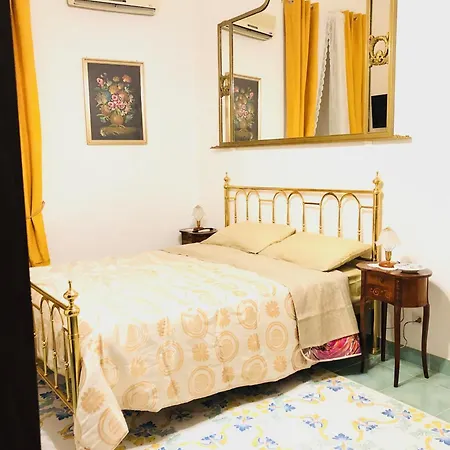A Casa Di Claudia - Acdc Неаполь