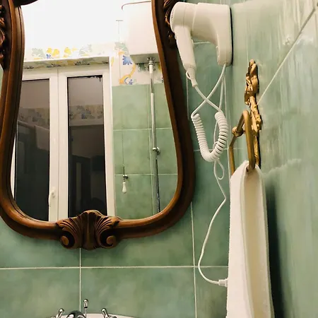 A Casa Di Claudia - Acdc نابولي